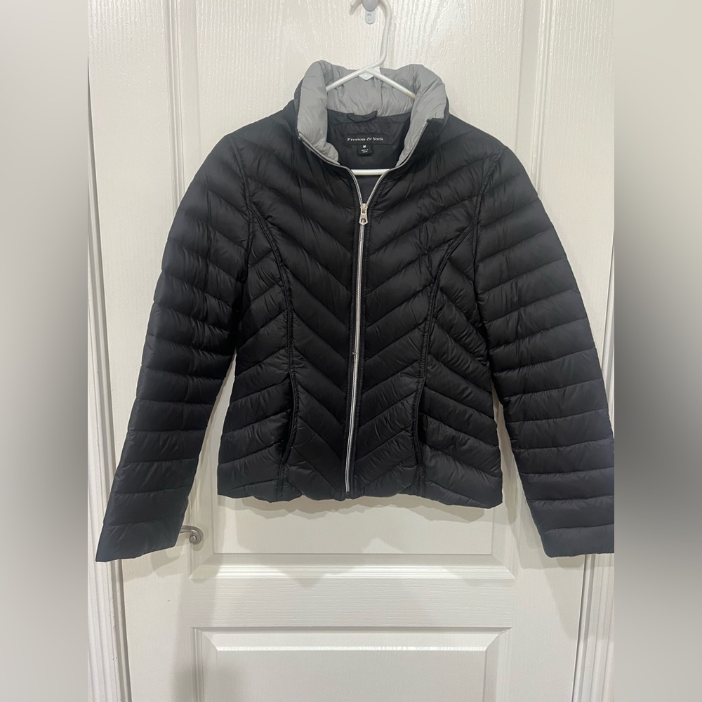 Preston & York Black Puffer Jacket Size: Medium